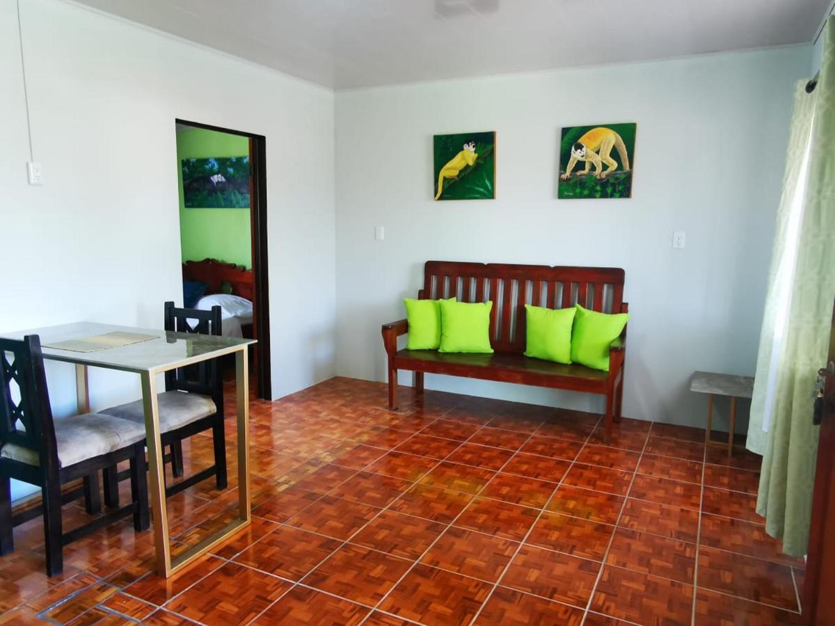 The Corner Airbnb Puerto Jimenez Exterior photo