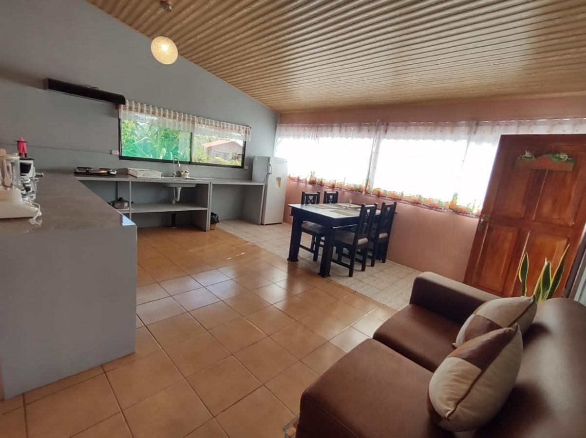 The Corner Airbnb Puerto Jimenez Exterior photo