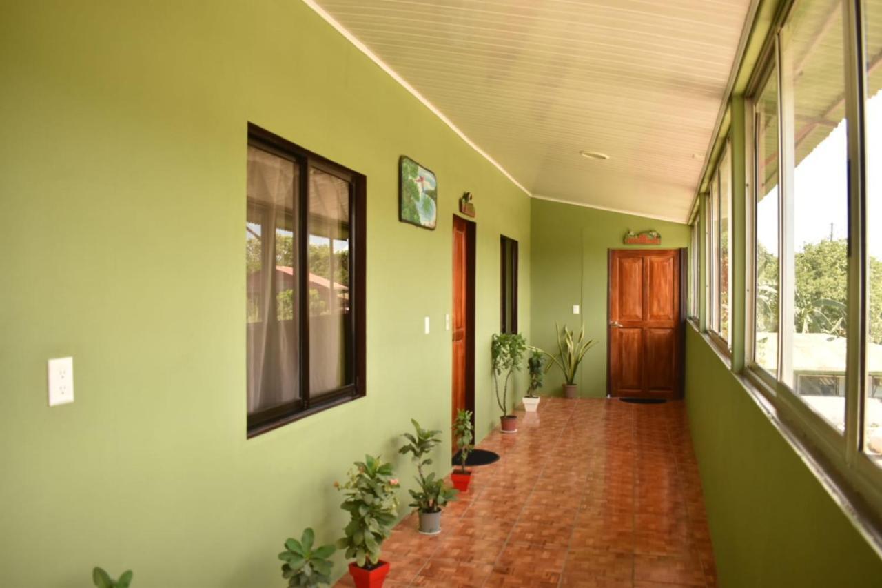 The Corner Airbnb Puerto Jimenez Exterior photo