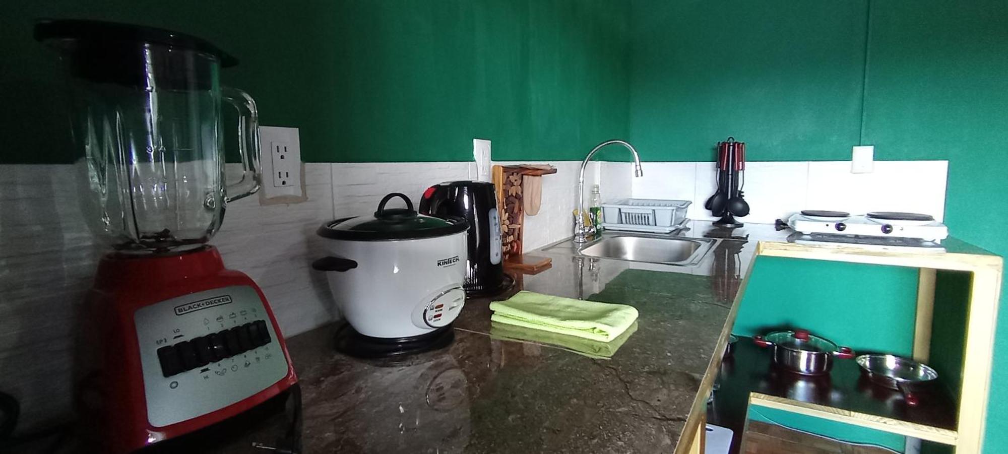 The Corner Airbnb Puerto Jimenez Exterior photo