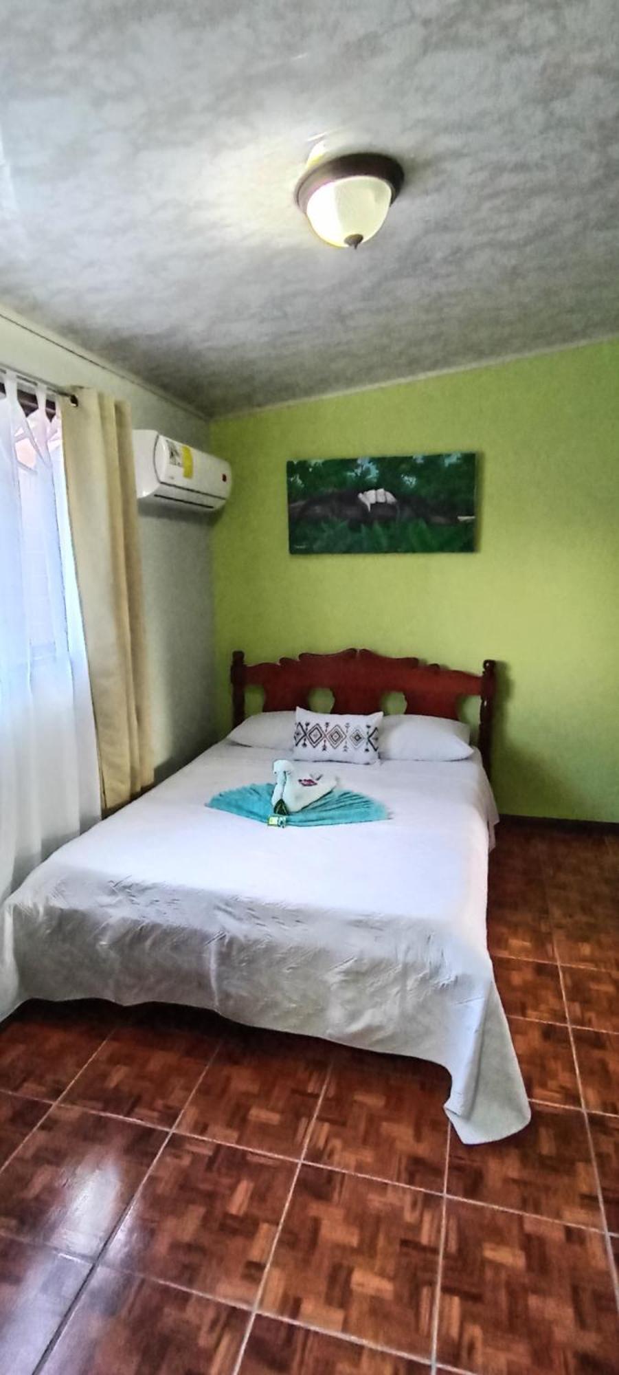 The Corner Airbnb Puerto Jimenez Room photo