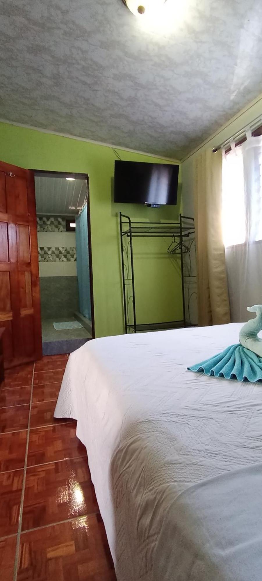The Corner Airbnb Puerto Jimenez Room photo